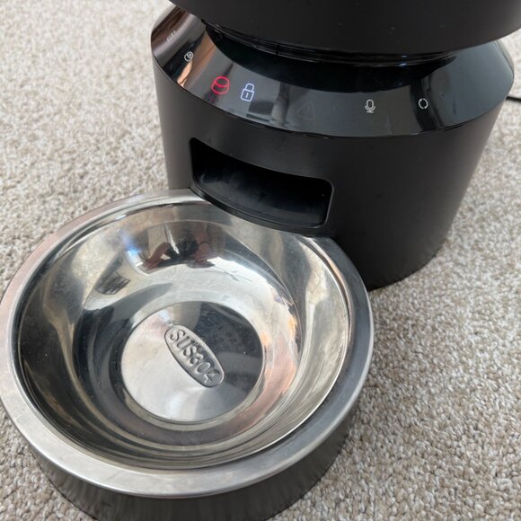 Petlibro Automatic Pet Feeder with Stainless Steel Bowl & Power Adapter – Black - Picture 3 of 6